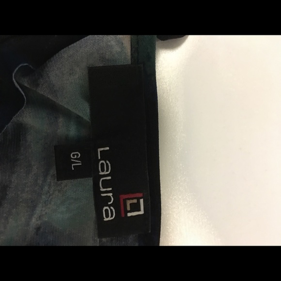 Beautiful Patterned Top L - Picture 4 of 4